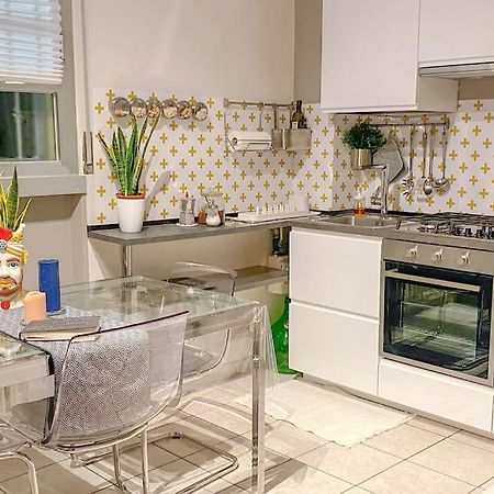 Vila A Casa Di Gin Milano Exteriér fotografie